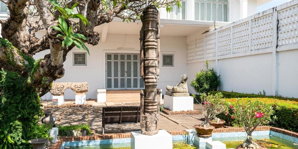 89f1d06b-24bc-45c4-9cce-9dd11b253add-sukhmuseum-gallery-03